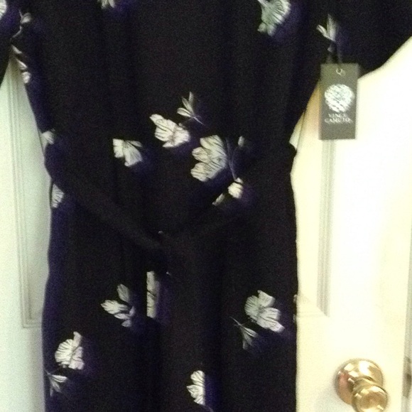 NWT - Vince Camuto Jumpsuit size 10 - Picture 5 of 5